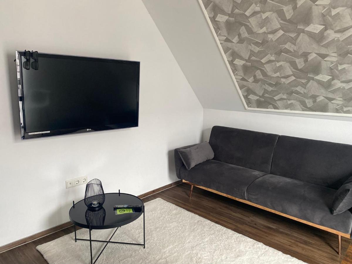 Gemutliches, Stadtnahes 2-Zimmer Apartment Mit Netflix Билефельд Экстерьер фото